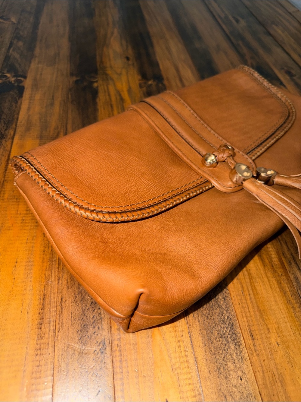 GUCCI Leather Marrakech Tassel Clutch - Tan - Picture 13 of 16